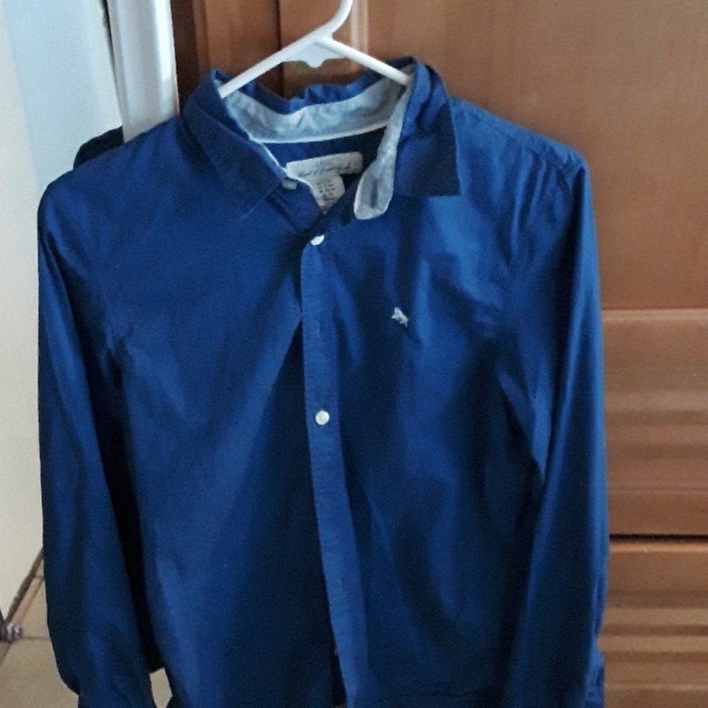 Long sleeved shirt